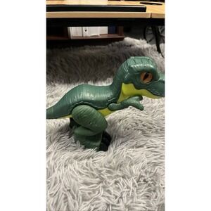 Imaginext Jurassic World Green T-Rex XL Dinosaur Figure Fisher-Price
